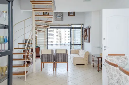 Cobertura com 3 Quartos para alugar, 274m² no Centro, Florianópolis