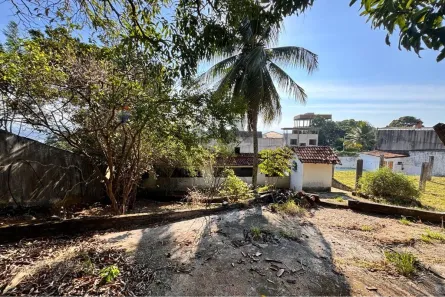 Lote/Terreno à venda, 300m² no Universitário, Vitória