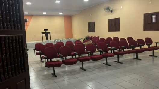 Sala Comercial à venda, 148m² no Zezinho Costa, Várzea Alegre