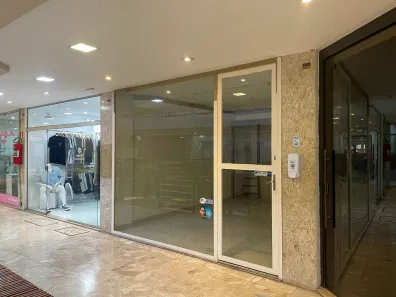 Ponto Comercial para alugar, 54m² no Centro, Juiz de Fora