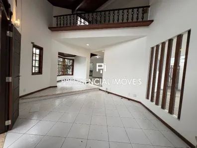 Casa com 4 Quartos para alugar, 250m² no Jardim Excelsior, Cabo Frio