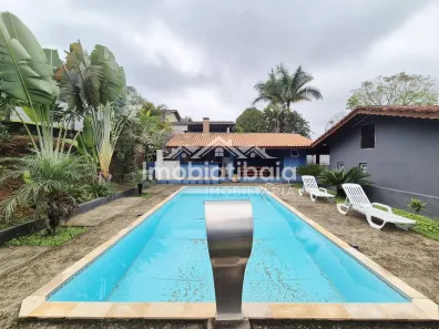 Fazenda/Sítio com 2 Quartos à venda, 248m² no Centro, Piracaia