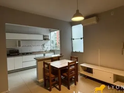 Apartamento com 2 Quartos para alugar, 56m² no Cidade Baixa, Porto Alegre