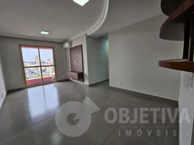Apartamento com 3 Quartos para alugar, 90m² no Saraiva, Uberlândia
