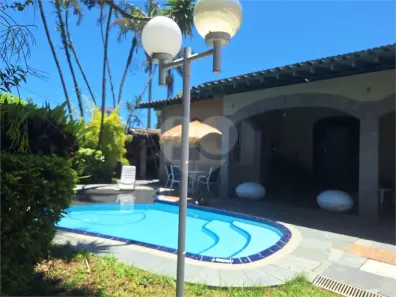 Sobrado com 4 Quartos à venda, 450m² no Canto do Forte, Praia Grande