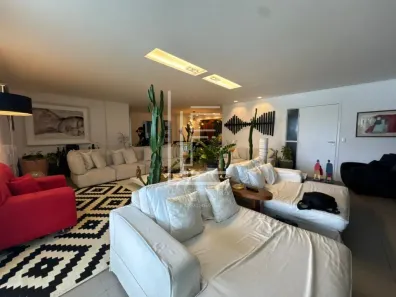 Apartamento com 3 Quartos à venda, 219m² no Ponta Verde, Maceió