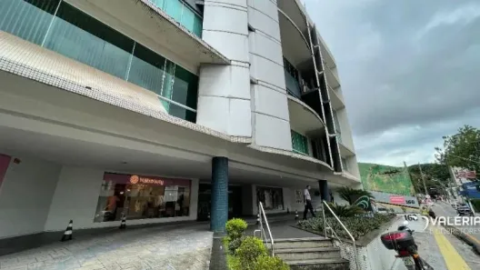 Sala Comercial à venda, 120m² no Nazaré, Belém