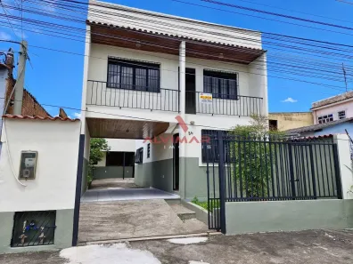 Casa com 3 Quartos para alugar, 150m² no Vila Americana, Volta Redonda