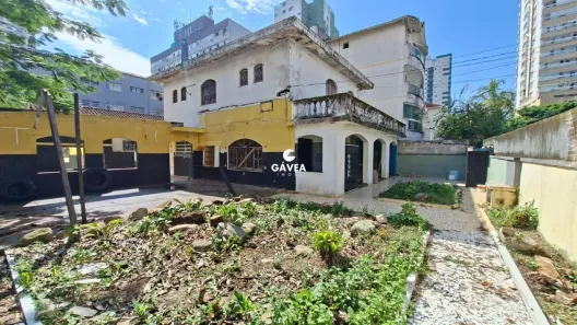 com 4 Quartos para alugar, 200m² no Itararé, São Vicente