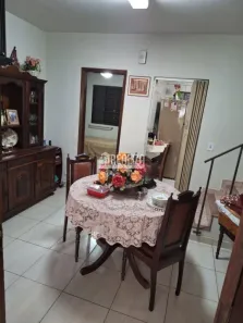 Casa com 3 Quartos à venda, 226m² no São Benedito, Uberaba