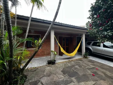 Casa com 2 Quartos à venda, 118m² no São Jorge, Novo Hamburgo