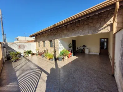 Casa com 3 Quartos à venda, 142m² no Parque Jambeiro, Campinas