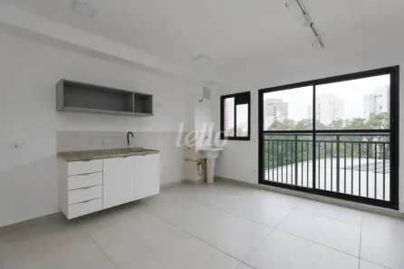 Apartamento com 2 Quartos para alugar, 37m² no Vila Andrade, São Paulo