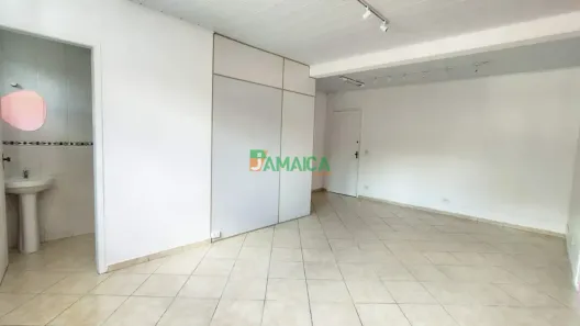 Sala Comercial para alugar, 28m² no Uberaba, Curitiba
