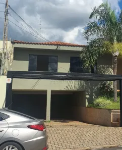 Casa com 4 Quartos para alugar, 197m² no Vila Cidade Universitária, Bauru