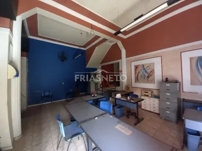 Prédio Comercial para alugar, 143m² no Centro, Piracicaba