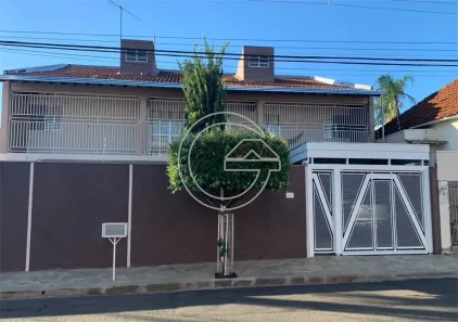 Casa com 3 Quartos à venda, 249m² no Centro, Marília