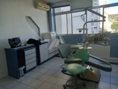 Sala Comercial para alugar, 69m² no Centro, Florianópolis