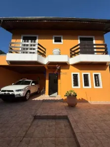 Sobrado com 4 Quartos à venda, 300m² no Canto do Forte, Praia Grande