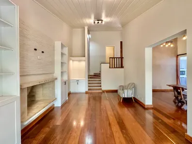 Casa de Condomínio com 4 Quartos para venda ou aluguel, 243m² no Chácara Pavoeiro, Cotia