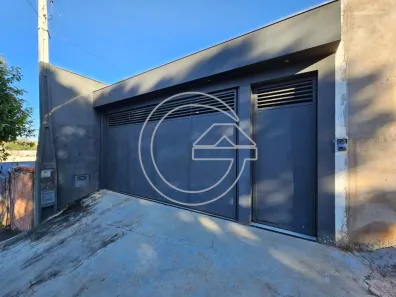 Casa com 3 Quartos para alugar, 10m² no Centro, Marília