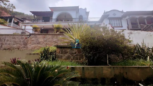Casa com 3 Quartos à venda, 476m² no Grajaú, Rio de Janeiro