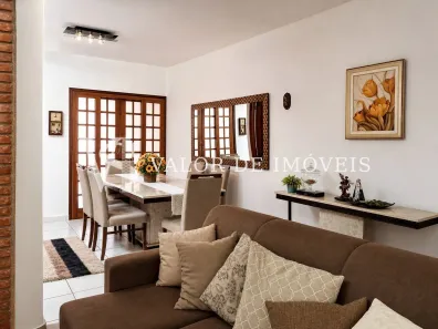 Sobrado com 3 Quartos à venda, 190m² no Vila Irmãos Arnoni, São Paulo