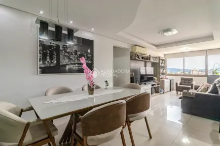 Apartamento com 3 Quartos à venda, 95m² no Vila Ipiranga, Porto Alegre