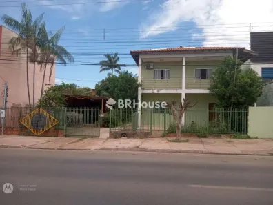 Sobrado com 5 Quartos à venda, 266m² no Jardim Imperial, Cuiabá