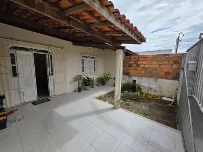 Casa com 2 Quartos à venda, 136m² no Parque Ipê, Feira de Santana