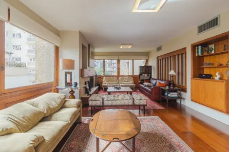 Apartamento com 3 Quartos à venda, 228m² no Moinhos de Vento, Porto Alegre