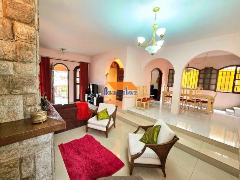 Casa com 4 quartos — São Cristóvão, Belo Horizonte