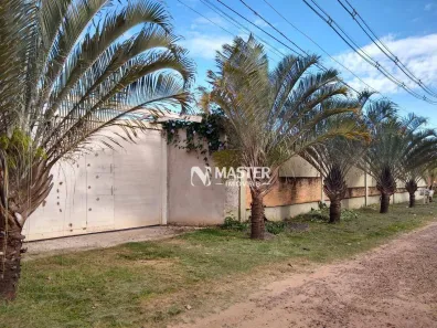 Fazenda/Sítio com 2 Quartos à venda, 350m² no Jardim Cavallari, Marília