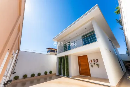 Sobrado com 3 Quartos à venda, 283m² no Sobradinho, Brasília