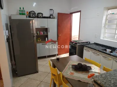 Casa com 3 Quartos à venda, 105m² no Parque União, Bauru