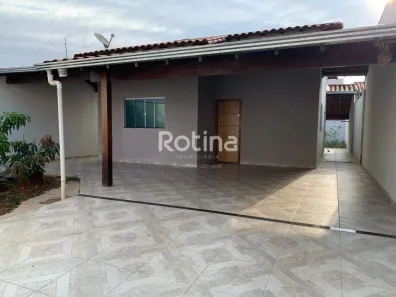Casa com 3 Quartos à venda, 220m² no Segismundo Pereira, Uberlândia