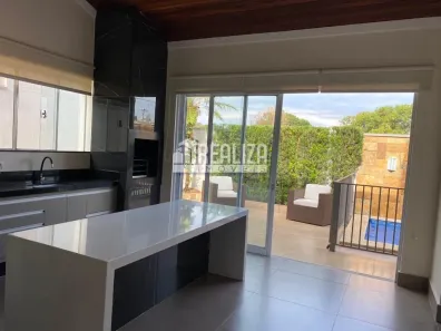 Casa com 4 Quartos à venda, 221m² no Jardim do Lago, Uberaba