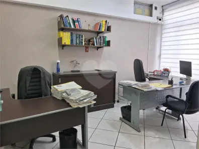 Sala Comercial à venda, 300m² no República, São Paulo