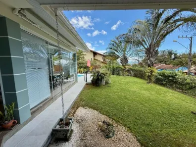 Casa com 3 Quartos à venda, 295m² no Cacupé, Florianópolis