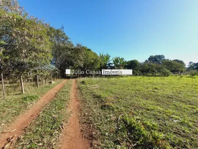Fazenda/Sítio com 3 Quartos à venda, 250m² no Jucurupava, Salto de Pirapora