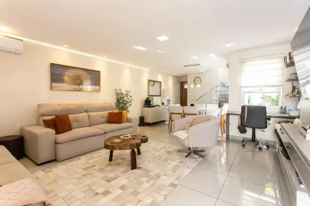 Sobrado com 3 Quartos à venda, 375m² no Cidade Mãe do Céu, São Paulo