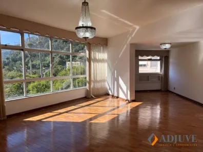 Apartamento com 3 Quartos para alugar, 171m² no Centro, Petrópolis