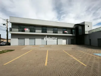 Ponto Comercial para alugar, 28m² no Jardim Brasília, Uberlândia