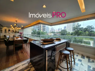 Apartamento com 3 Quartos à venda, 189m² no Santo Amaro, São Paulo