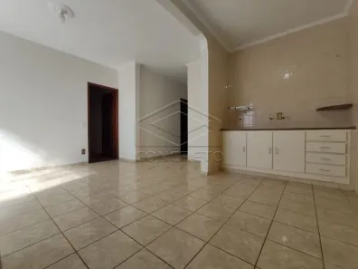 Casa com 3 Quartos para alugar, 180m² no Vila Nova, Jaú