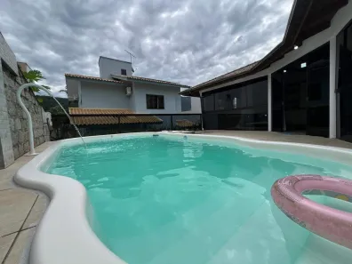 Casa com 4 Quartos à venda, 236m² no Pedra Branca, Palhoça