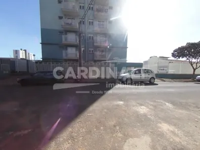 Apartamento com 2 Quartos para alugar, 62m² no Jardim Macarenco, São Carlos