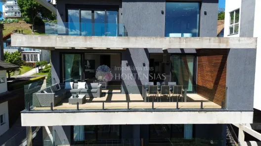 Casa de Condomínio com 4 Quartos à venda, 423m² no Bavária, Gramado