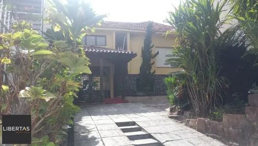 Imóvel Comercial com 3 Quartos para alugar, 200m² no Vila Ipiranga, Porto Alegre