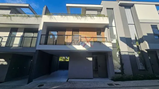 Casa de Condomínio com 3 Quartos à venda, 177m² no Campo Comprido, Curitiba
